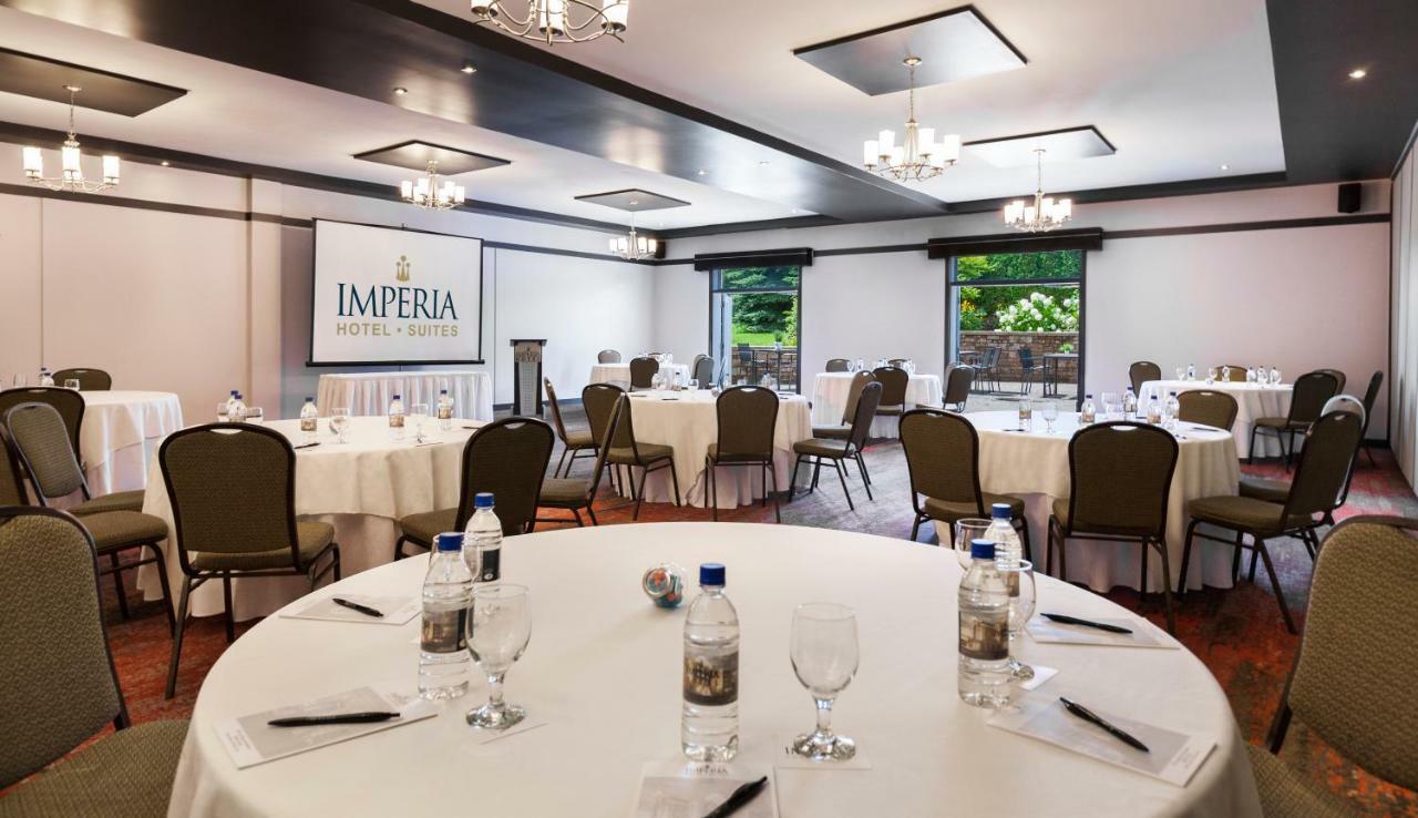 Imperia Hotel & Suites Сент-Юсташ Екстериор снимка