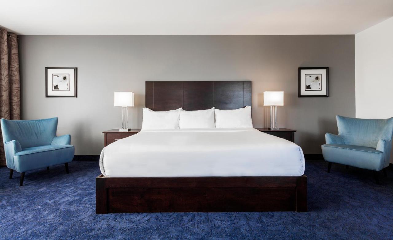 Imperia Hotel & Suites Сент-Юсташ Екстериор снимка